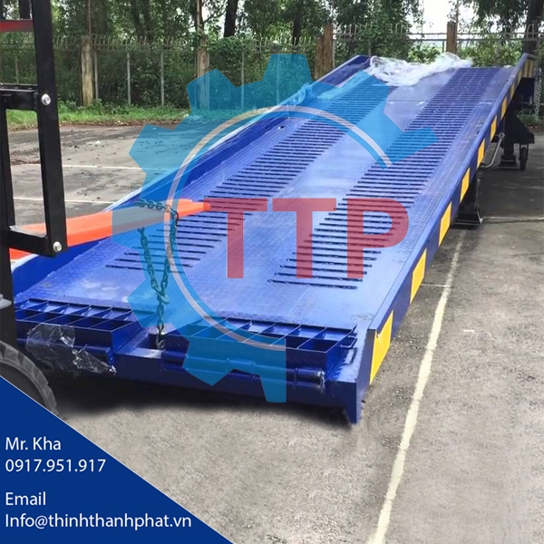 Cầu dẫn hàng lên container TTP-01